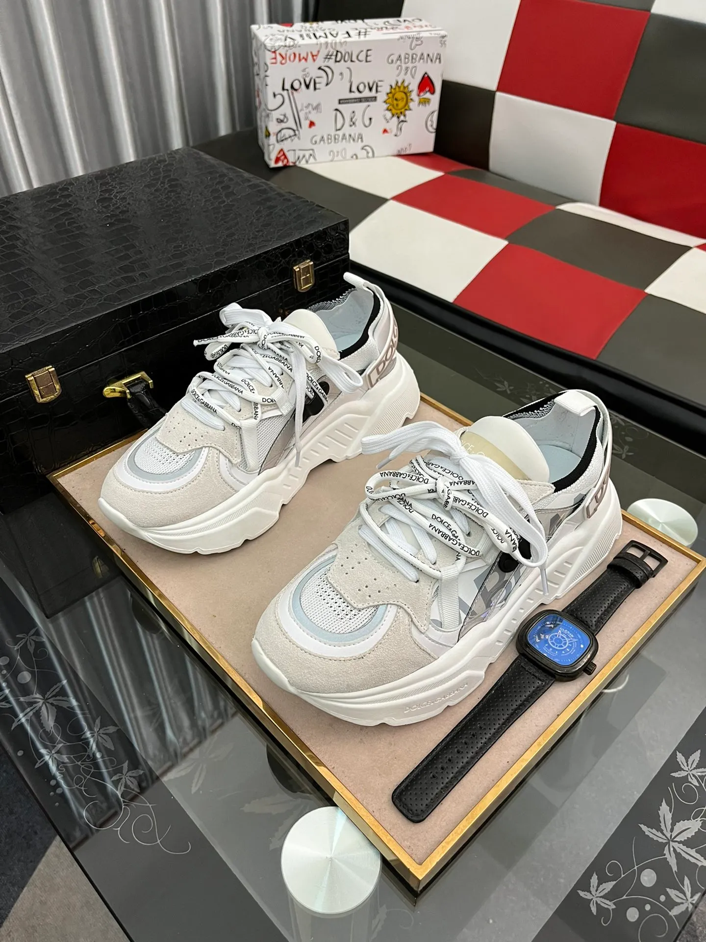 Factory price 480⌚️⌚️DG high-end boutique men's casual sports shoes! Imported original cowhide, 5D printing decoration on the edge of the sole, imported original hardware, exquisite luxury, super A level! Compared with the genuine product at the counter, the version is no worse at all! Size: 38-44